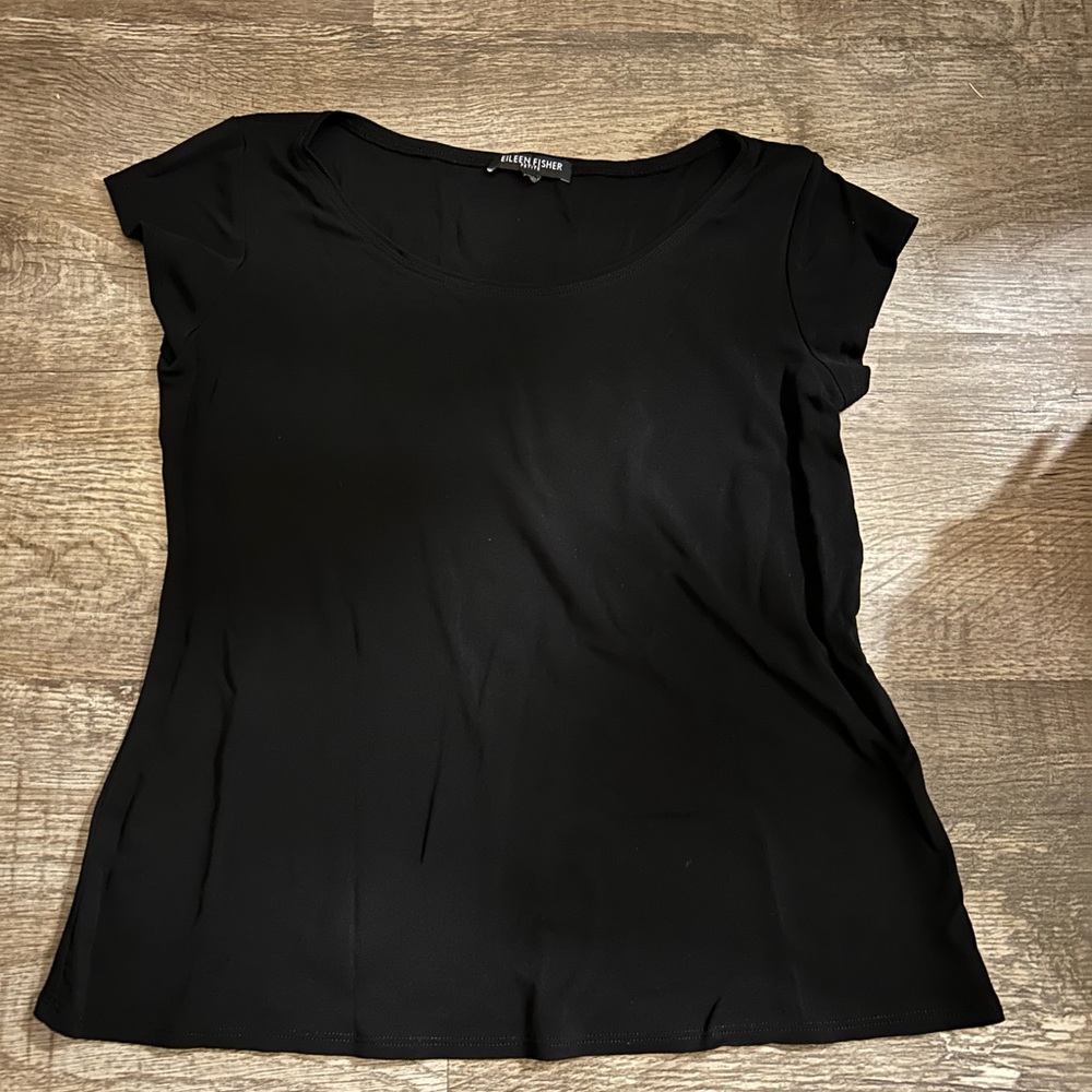 eileen fisher black shirt